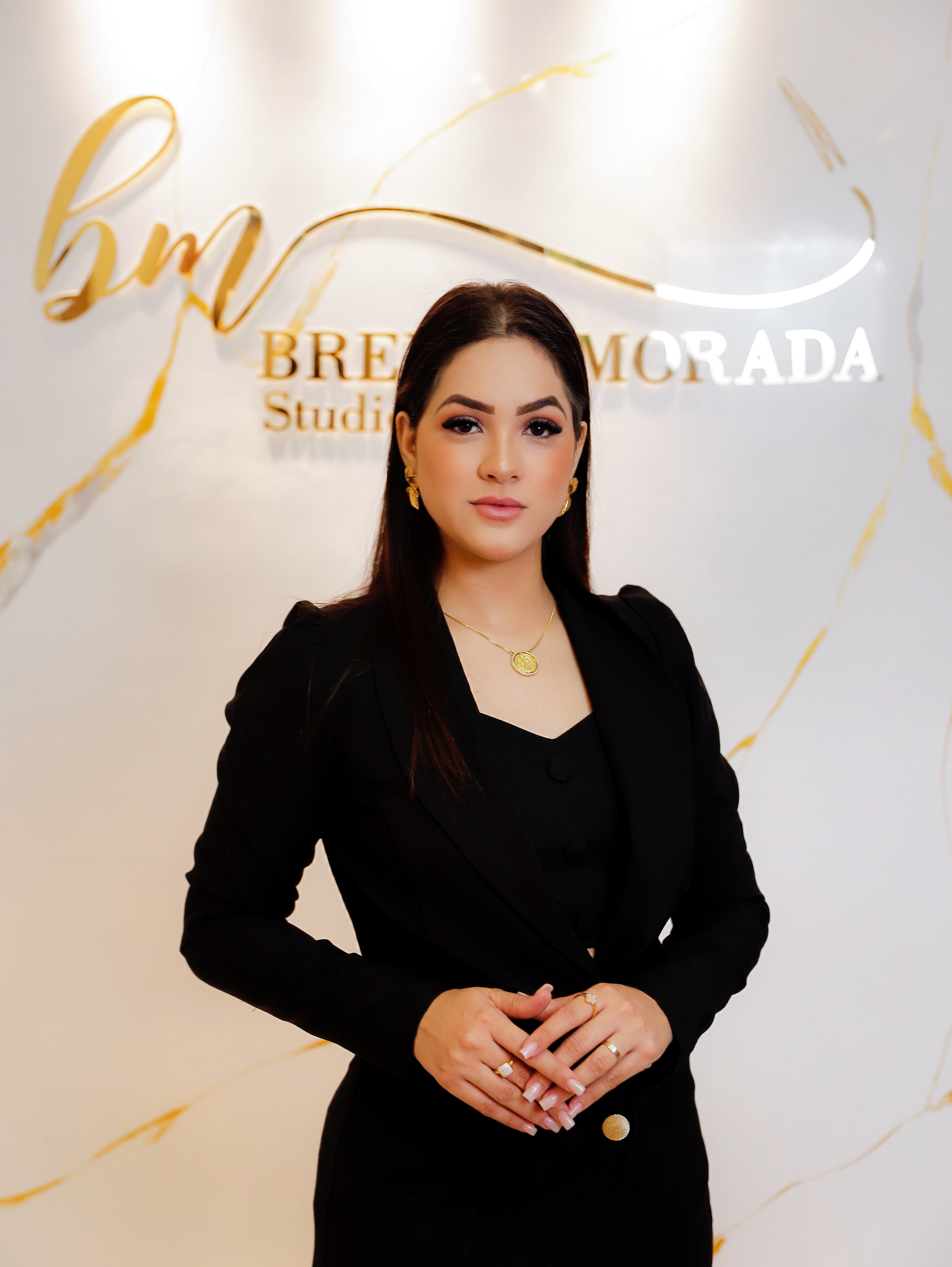 Brenda Morada, Lash Designer e instrutora